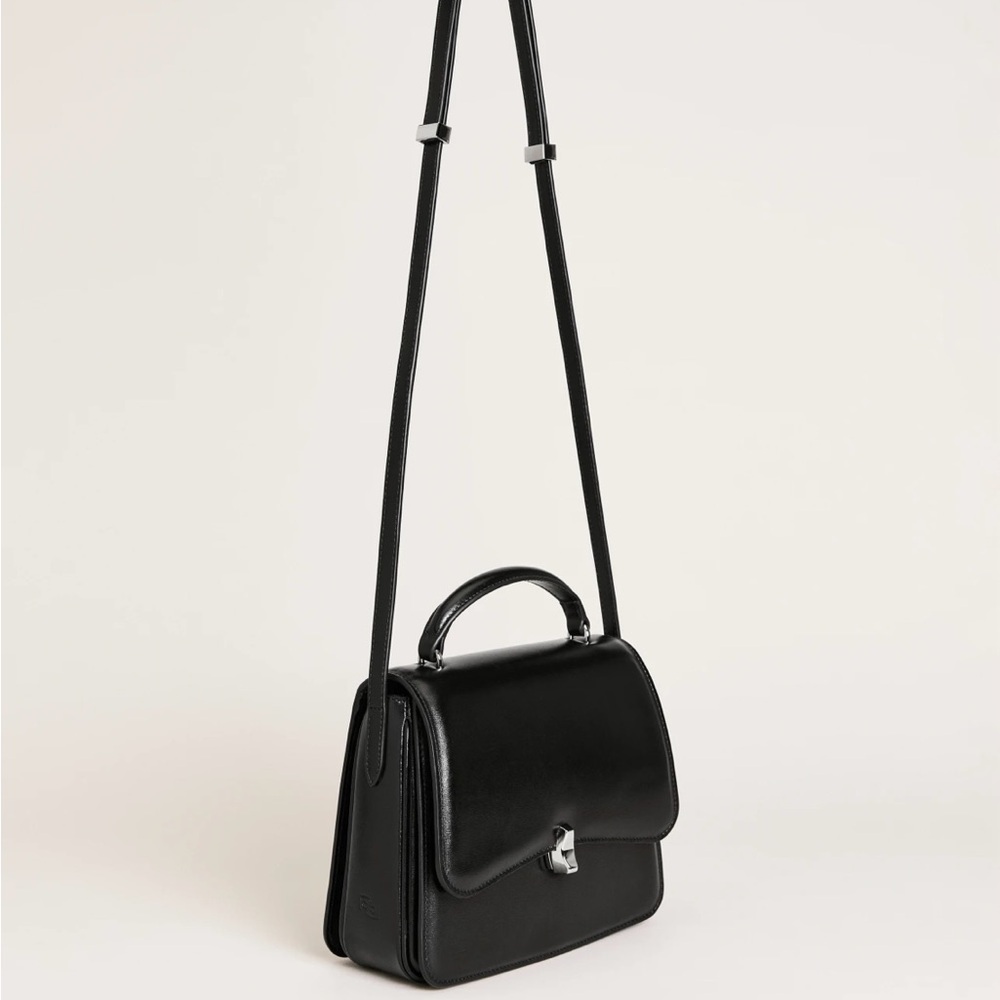 Reformation Monica Crossbody Leather Bag in Black NWOT - Picture 3 of 14